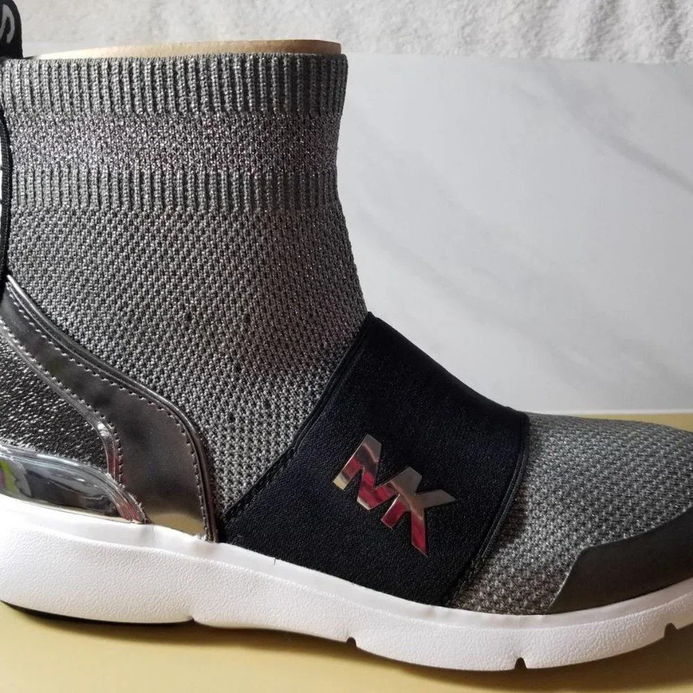 Michael Kors Gray & Black Knit Slip-On Sock Booties with Metallic Heel